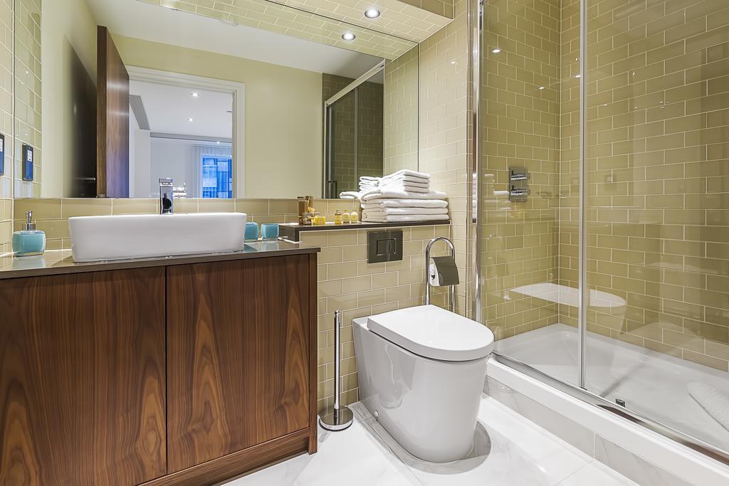 Lincoln Plaza Apartment London Exterior photo