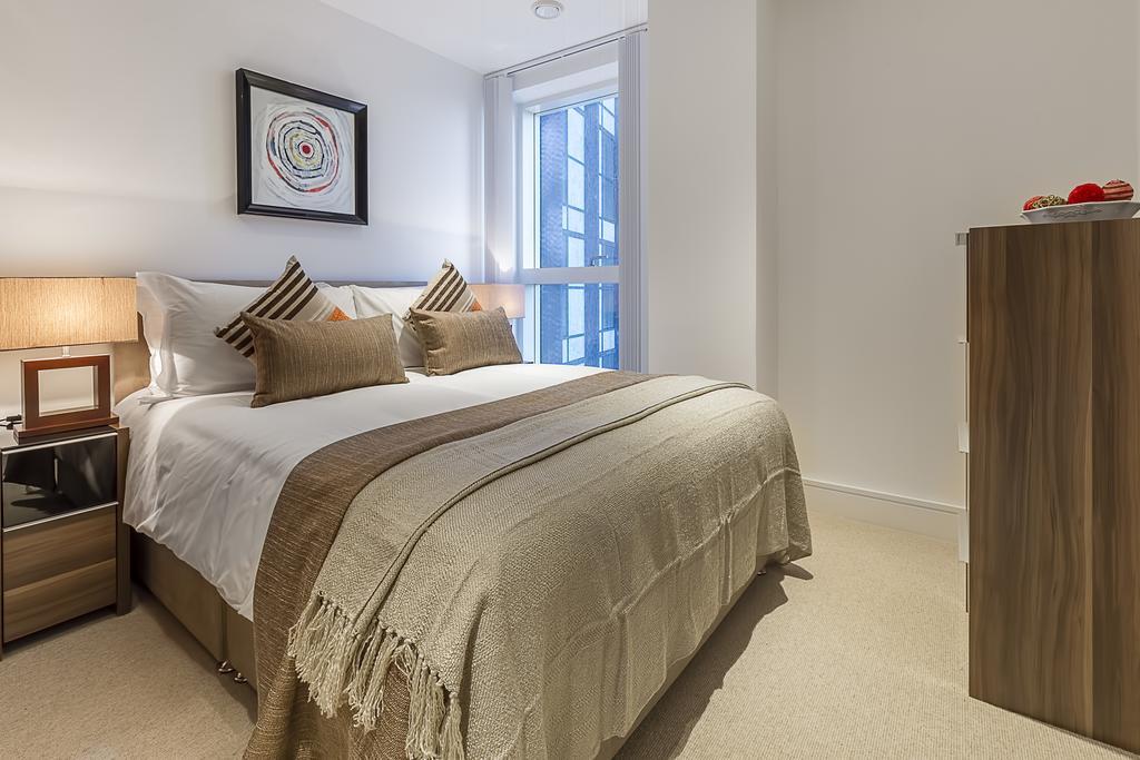 Lincoln Plaza Apartment London Exterior photo