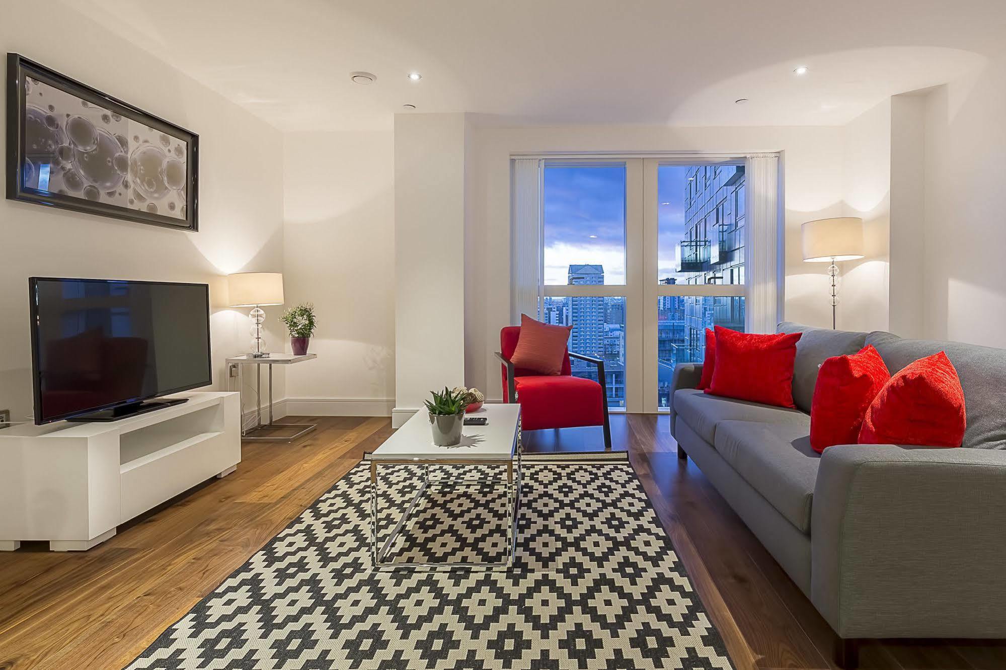Lincoln Plaza Apartment London Exterior photo