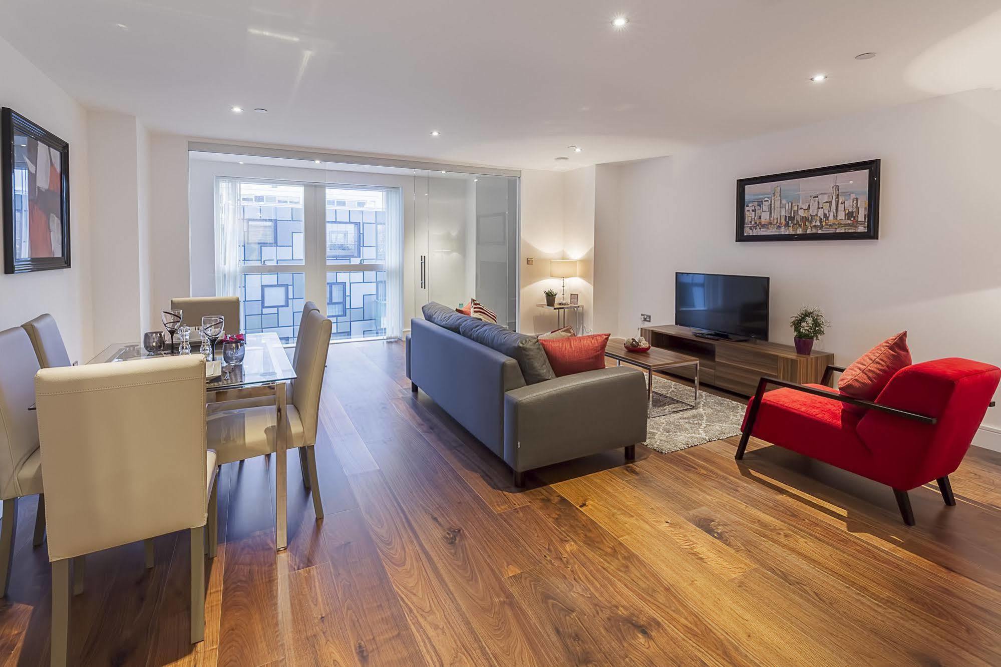 Lincoln Plaza Apartment London Exterior photo